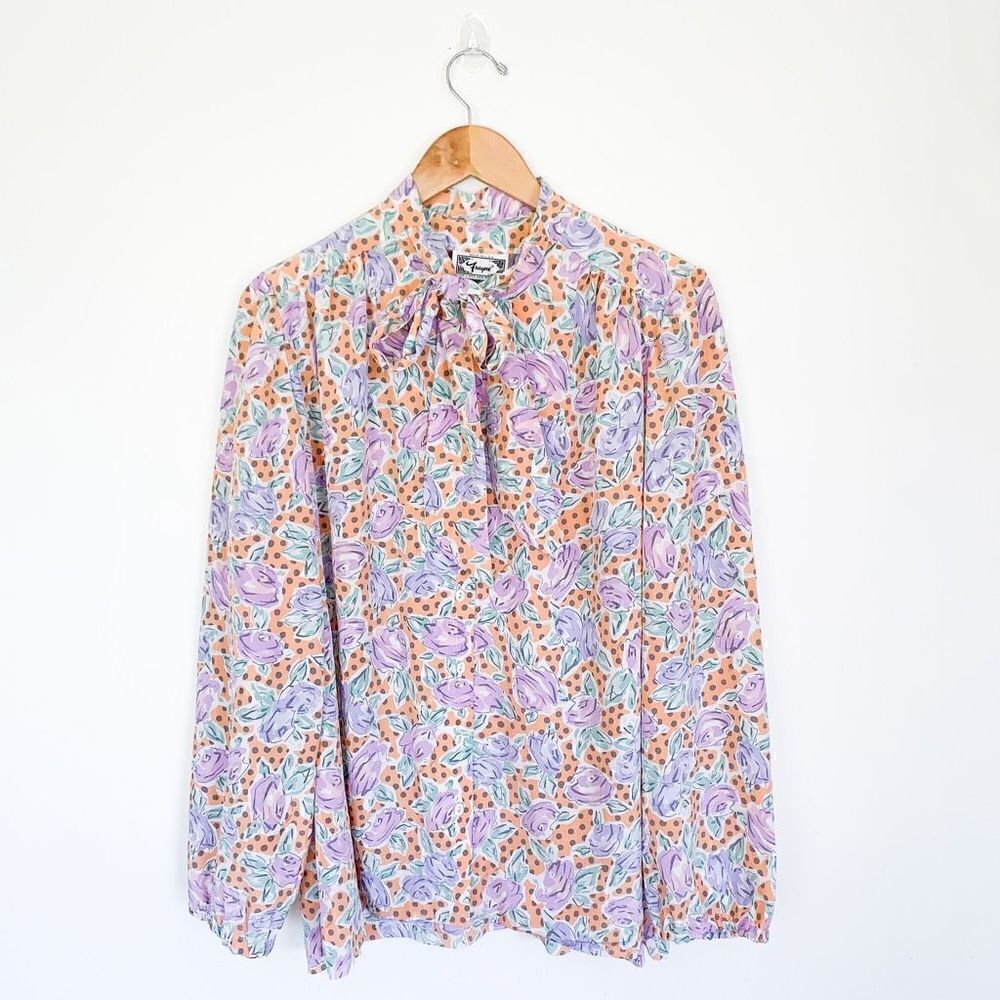 Vintage women’s pussybow polkadot floral button front shirt